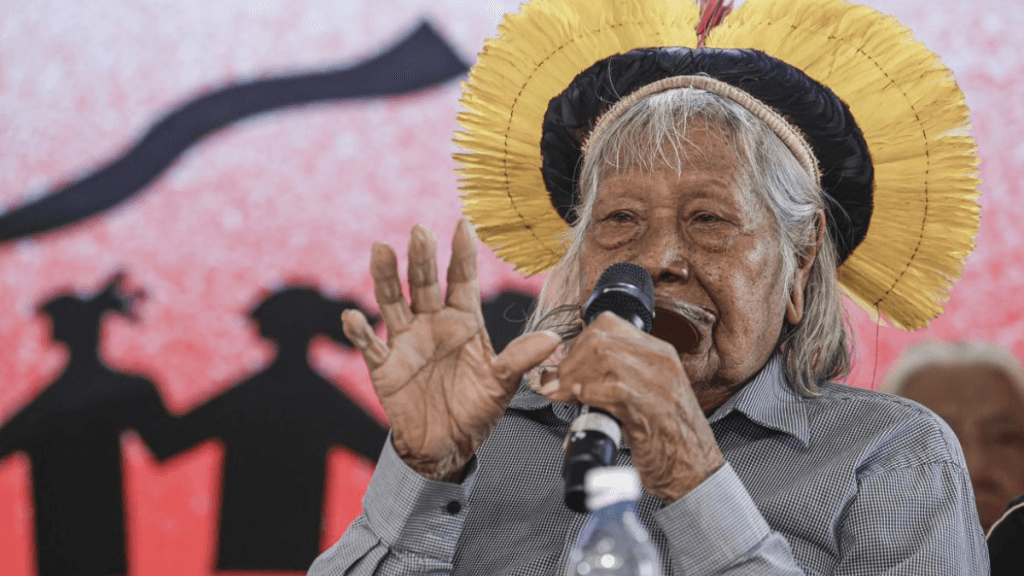Cacique Raoni apresenta melhora clínica e segue internado em UTI no Mato Grosso