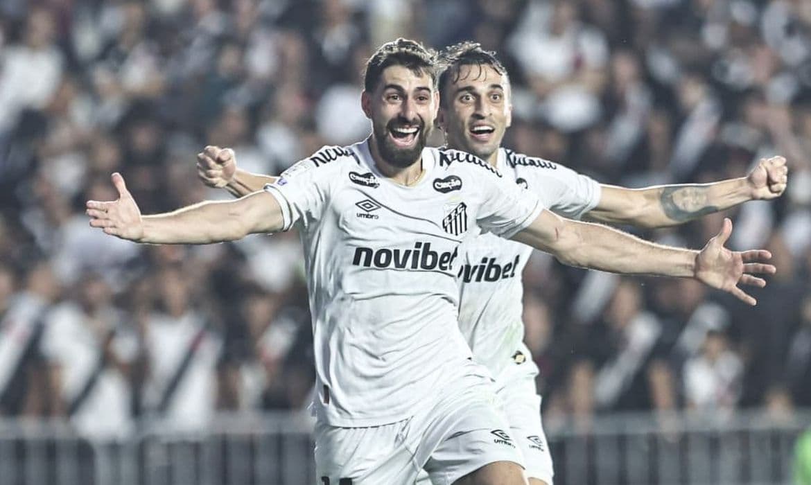Santos Vence Vasco por 3 a 0 e Deixa Zona de Rebaixamento no Brasileirão
