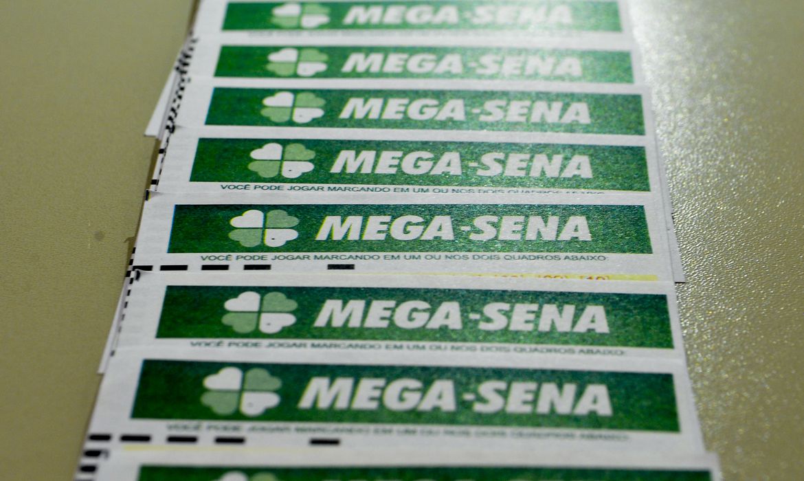Mega Sena Volta A Acumular Proximo Concurso Deve Pagar R 115 Milhoes