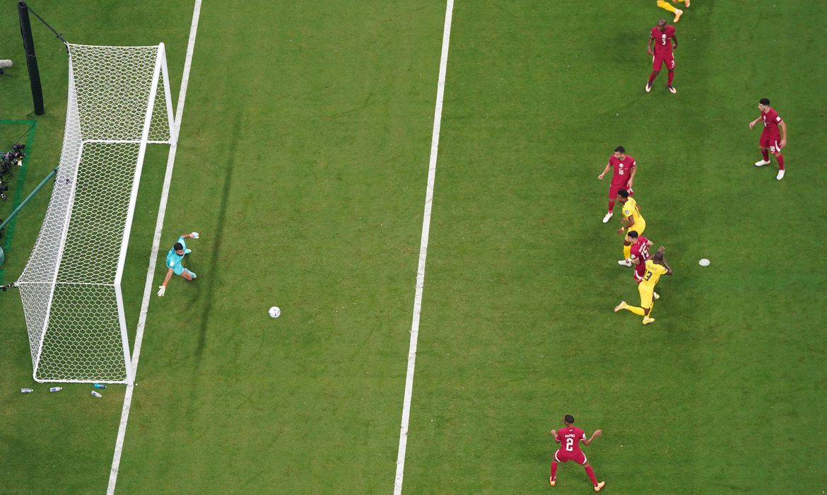 2022 11 20t181852z 1671556159 up1eibk1evd8x rtrmadp 3 soccer worldcup qat ecu report