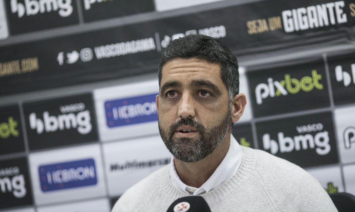 apos acesso a serie a dirigente agradece torcida do vasco