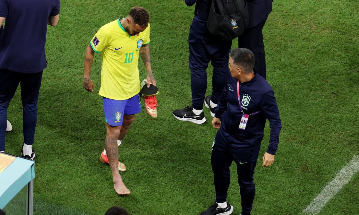Copa Do Catar Neymar E Danilo Estao Fora Do Jogo Contra A Suica