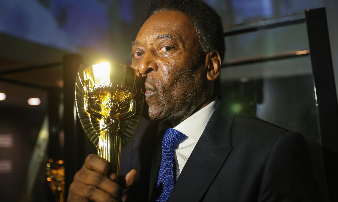 pele diz que confia em vitoria do brasil na copa do catar