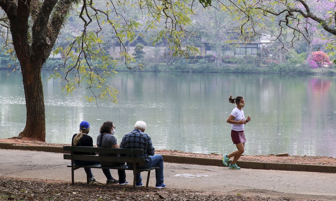 saiba o que funciona na cidade de sao paulo no feriado de finados