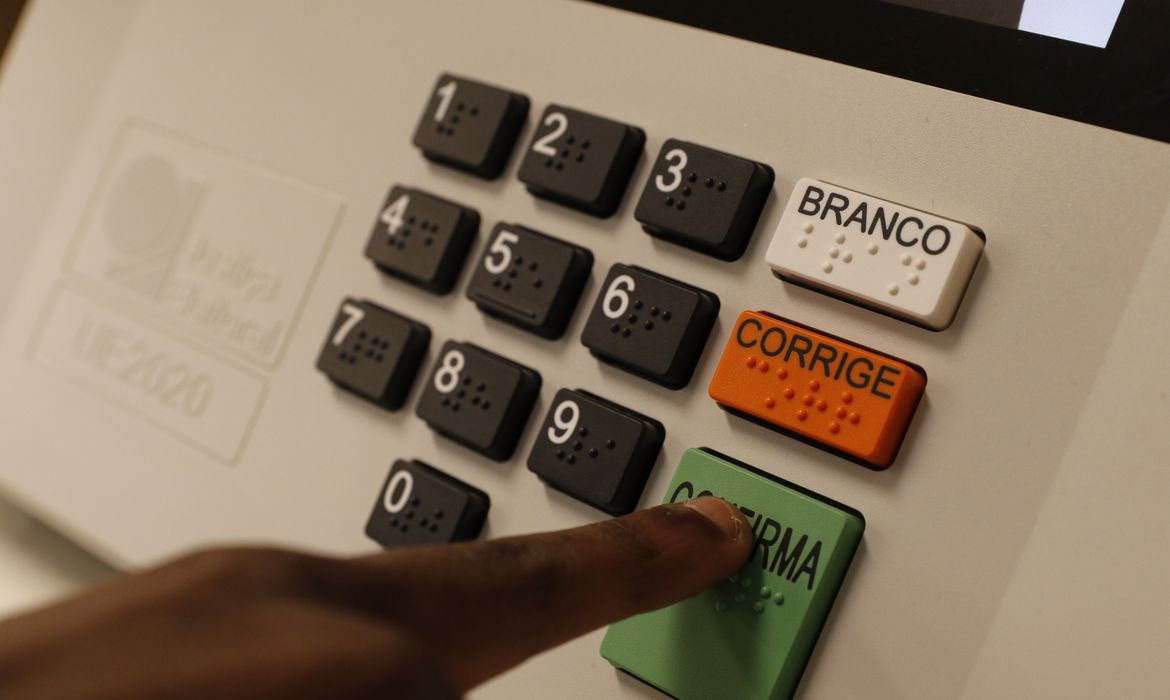 tse emite relatorio que atesta integridade do sistema eleitoral