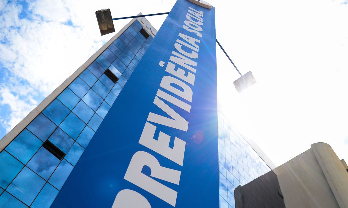 Agencias Do Inss Estarao Fechadas Nesta Sexta De Jogo Do Brasil