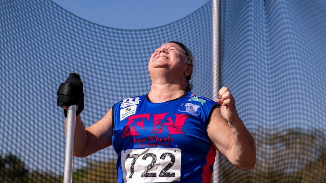 Beth Gomes Supera A Si Propria E Renova Recorde No Arremesso De Peso