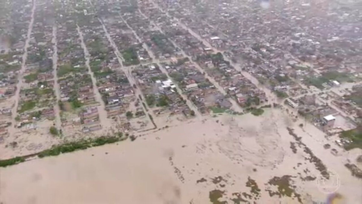 Chuvas Fortes Deixam Morto E Feridos No Norte Do Estado Do Rio