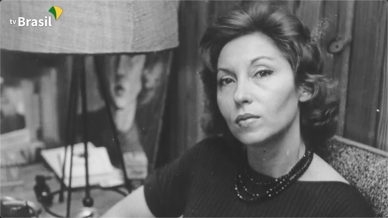 hoje e dia semana lembra oscar niemeyer e clarice lispector