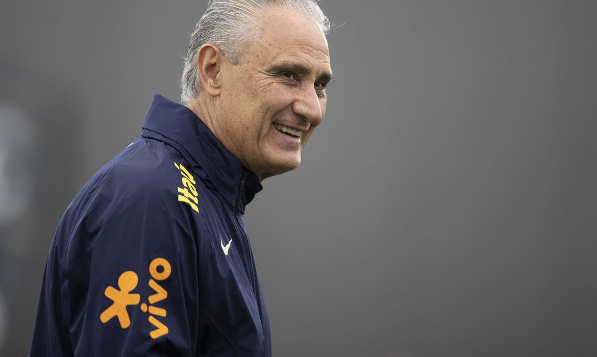 tite nao confirma substitutos de danilo e neymar em jogo contra suica